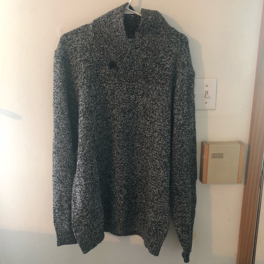 Men’s sweater